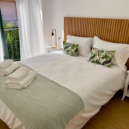 Balnea A Baranda Apartment